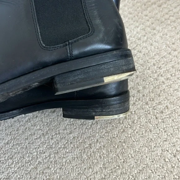 Everlane Davis Gomme Chelsea-style leather boots - Picture 7 of 7